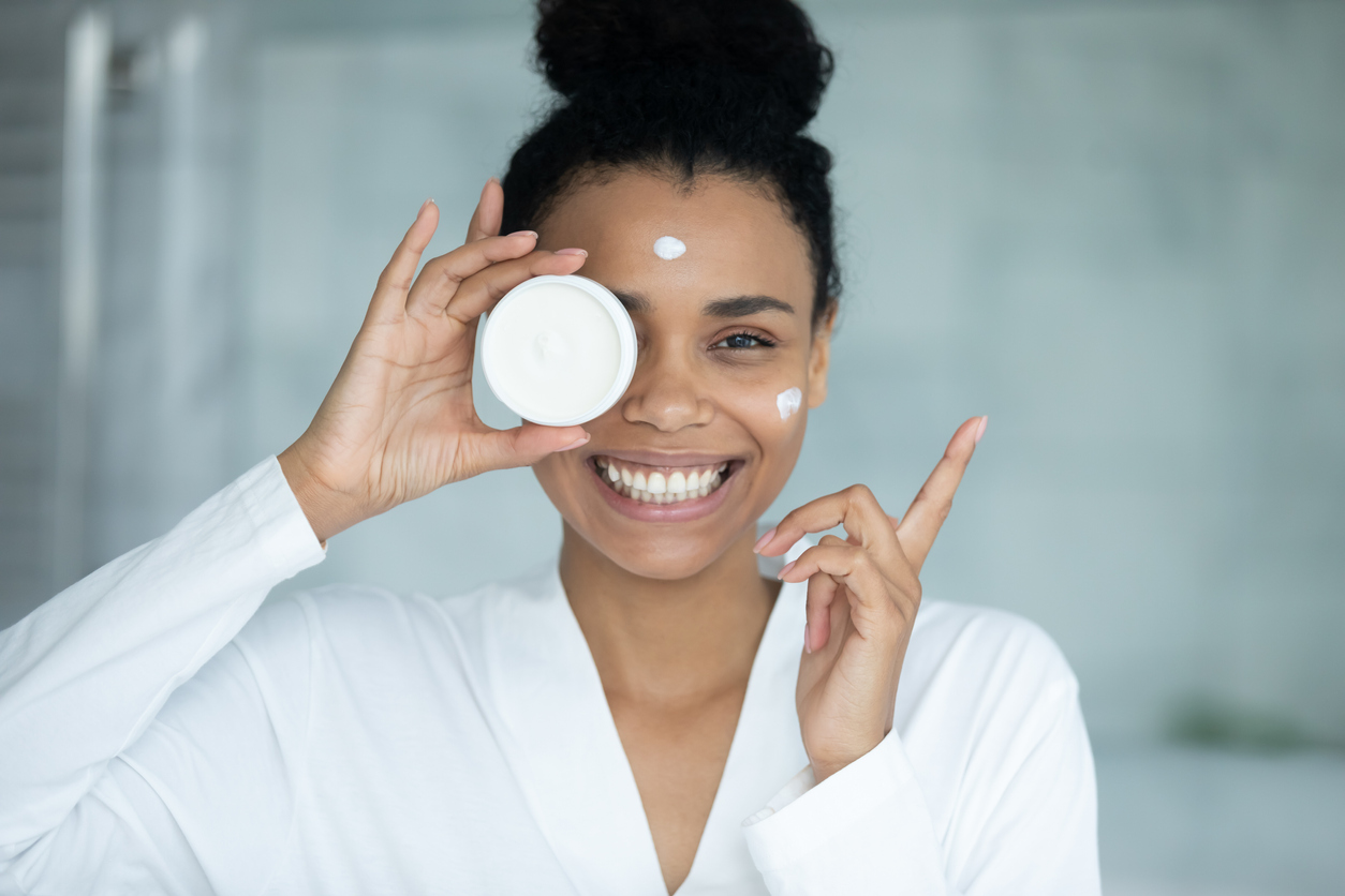 Skincare Routine Basics Everyone Should Follow